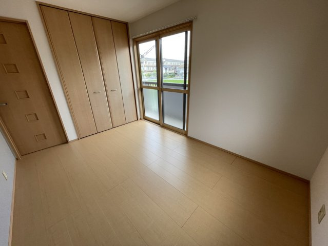 村山戸建借家A棟の居間・リビング