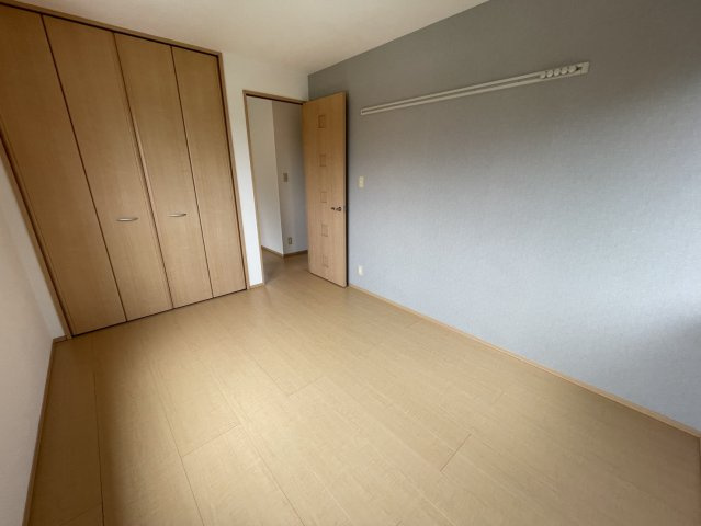 村山戸建借家A棟の居間・リビング