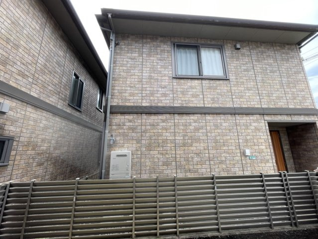 村山戸建借家A棟の外観