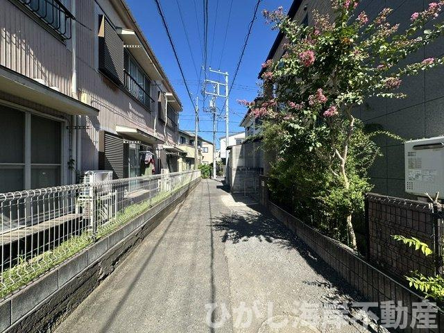 藤沢市辻堂元町3丁目　売地の前面道路含む現地写真|現地外観