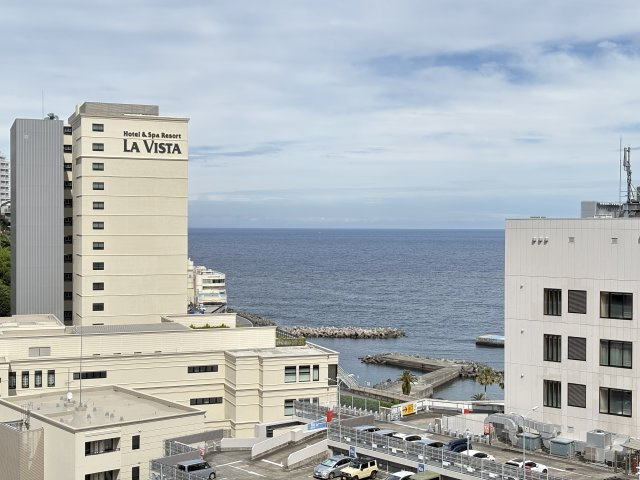 熱海シティヴィラ咲見町の展望|リビングからは相模湾が見えます。
