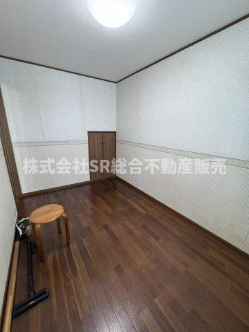 角田3丁目中古戸建の洋室|きれいな洋室です！