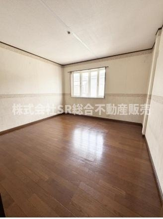 角田3丁目中古戸建の寝室|落ち着いて過ごせるお部屋なので、寝室にいかがでしょうか
