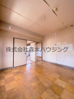 【居間・リビング】 | 　奥野マンション | ゆったり過ごせるリビングです
