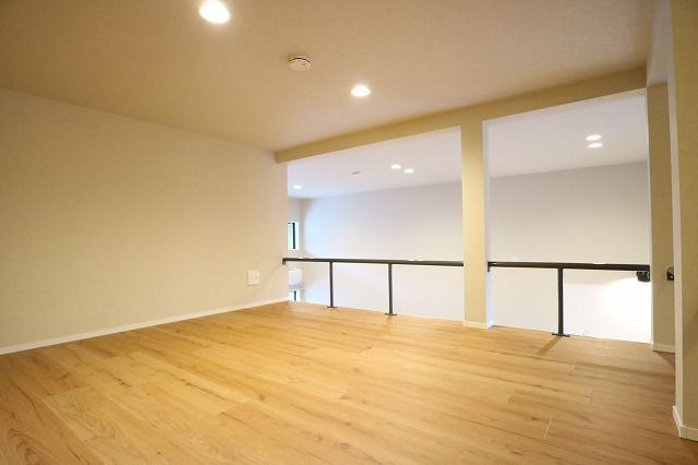 APT03の居間・リビング