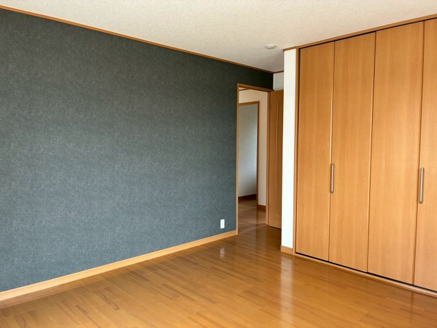 大津市池の里の洋室
