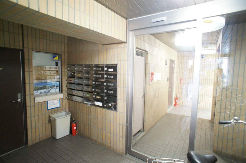 シャロン西川口のエントランス