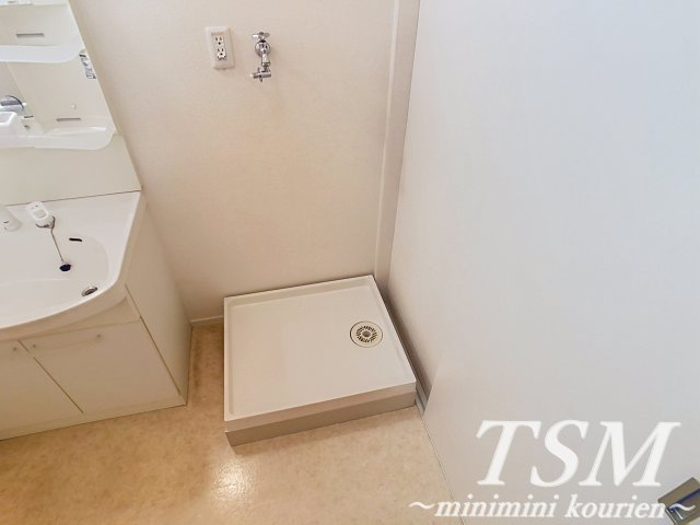 レジデンス　シェーネルの洗面所|洗濯機置場
