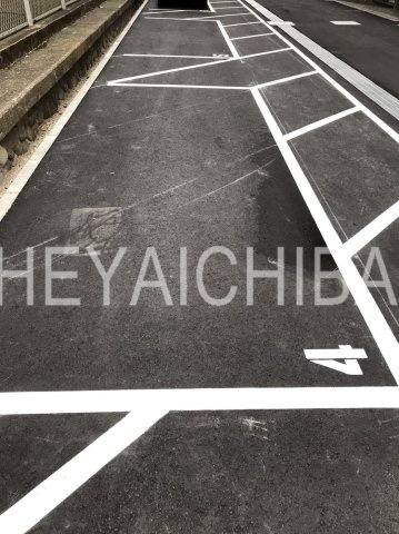 BLESS蔵前の駐車場