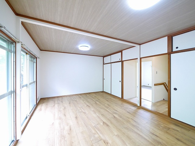 帝塚山北タウンハウスの洋室