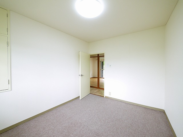 帝塚山北タウンハウスの洋室