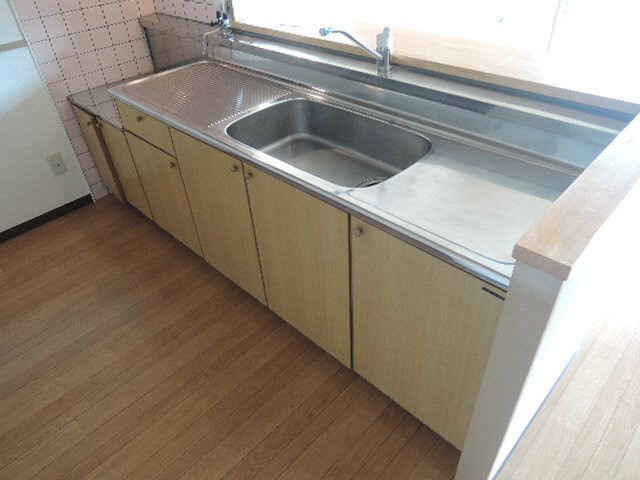 高岡中村コーポⅡのキッチン