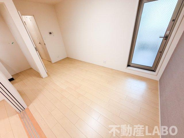 フジパレス清水丘V番館の居間・リビング