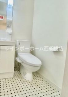 千葉市花見川区浪花町のアパートのトイレ