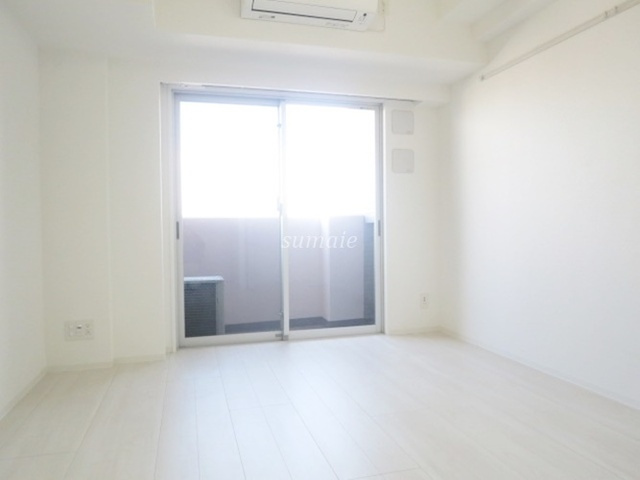 フュージョナル上十条の居間・リビング|キレイなお部屋です☆