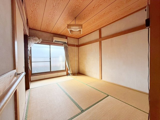 泉大津市二田町3丁目　中古戸建の和室