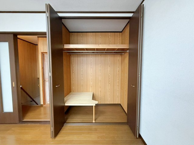 泉大津市二田町3丁目　中古戸建の収納
