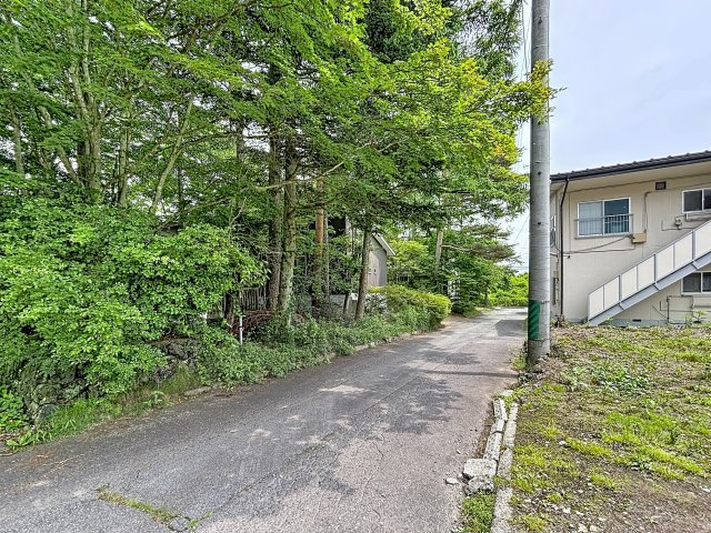 軽井沢町 大日向エリア 売地（建物付き）の周辺