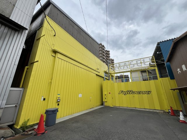 大阪市住之江区北加賀屋５丁目の店舗事務所の外観