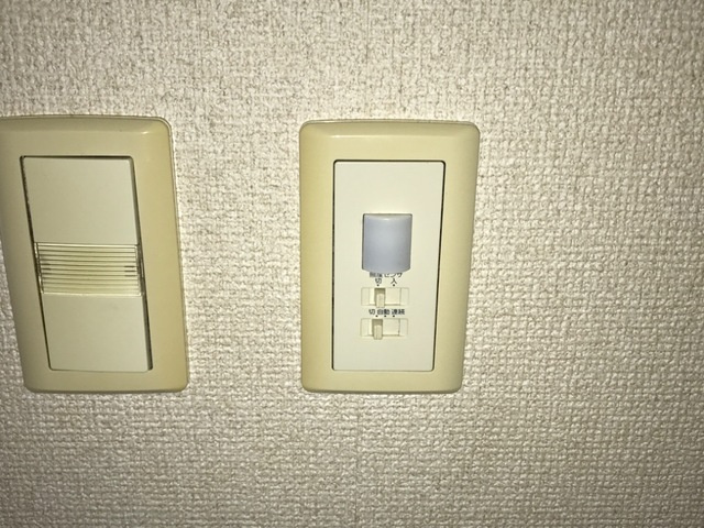 グレイスシャトーのセキュリティ|人感センサー付きライト