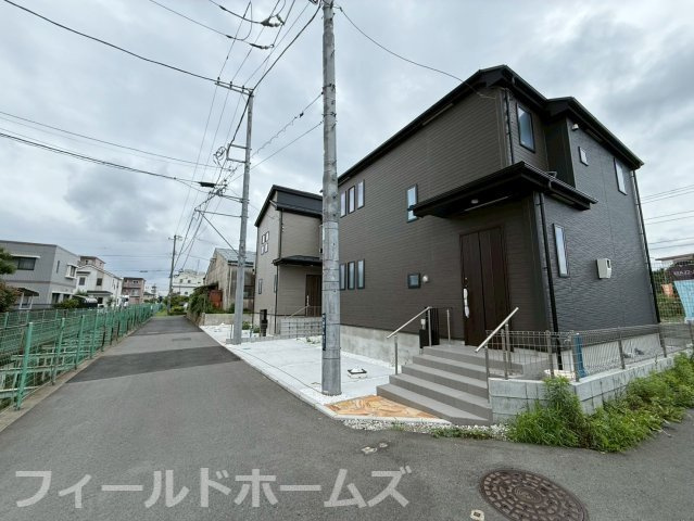 平塚市東八幡4丁目新築戸建て　6期3号棟の前面道路含む現地写真