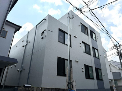 【外観】 | Respect　Residence南台 | 鉄筋コンクリート造のがっちりとした建物。