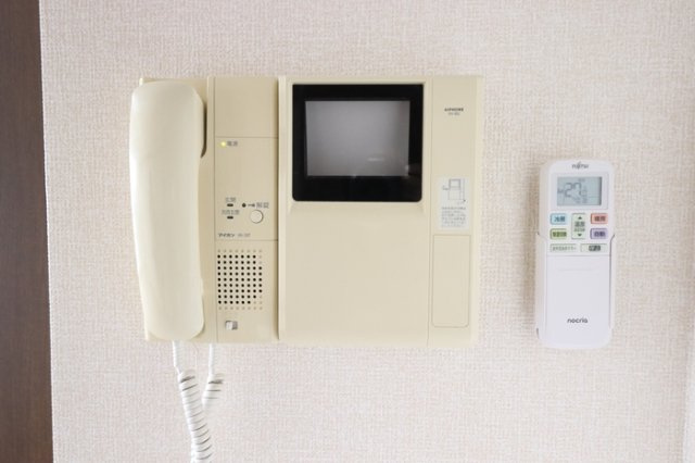 カーサ・エスペランツァのセキュリティ|モニター付きインターホンです