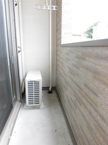 メゾンステージ水野　Ａのバルコニー|暖かな日差しのふりそそぐバルコニー
