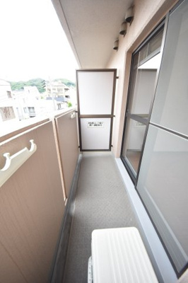 【バルコニー】 | 中山手ミオ壱番館