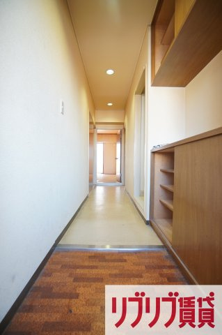 メゾン悠久の玄関