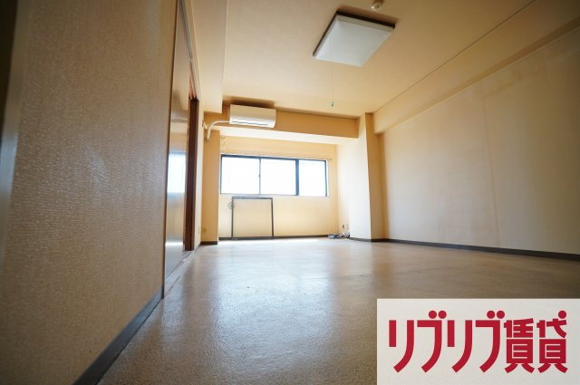 メゾン悠久の居間・リビング