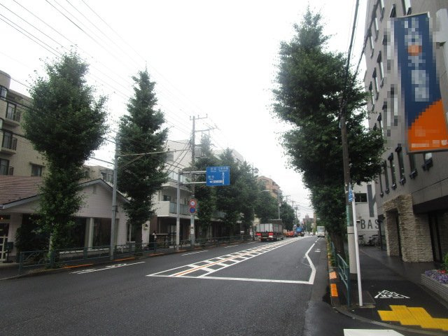 狛江市東和泉２丁目の店舗一部の周辺