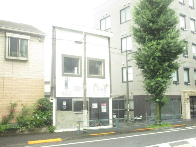 狛江市東和泉２丁目の店舗一部の外観