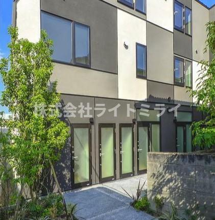 文京大塚テラスのロビー