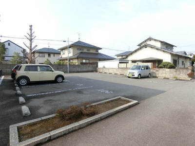 【駐車場】 | サンライト・パレス