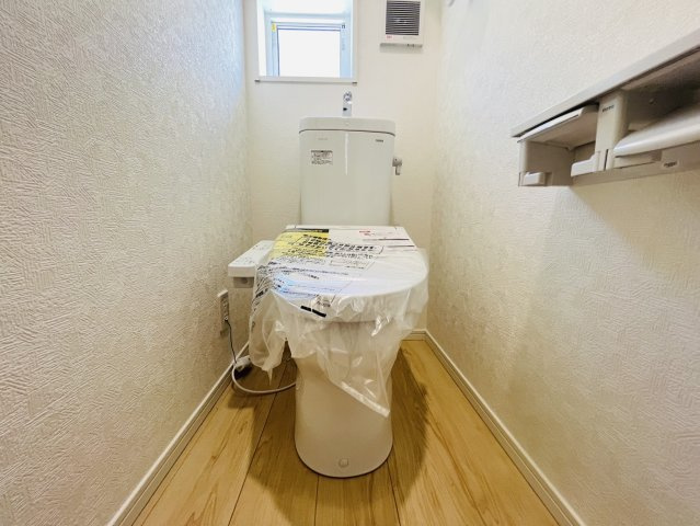 東浦町生路門田31番8の一部『仲介手数料無料』新築一戸建て・建売のトイレ