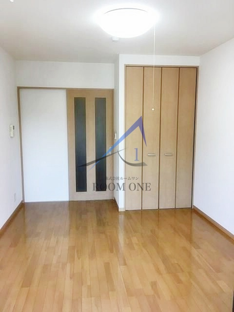 エスタシオン和田の居間・リビング|洋室のお部屋です。