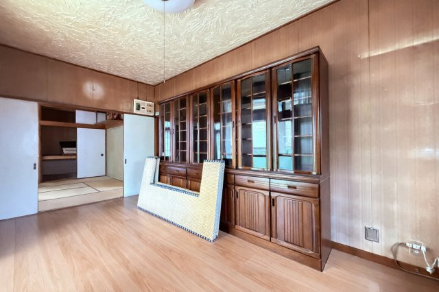 【居間・リビング】 | 深谷市武蔵野　中古戸建
