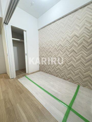 セレニテ谷町四丁目アリエの洋室