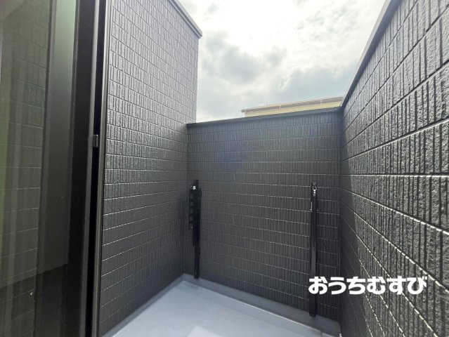 尾張旭市南新町白山2期(全2棟)のバルコニー
