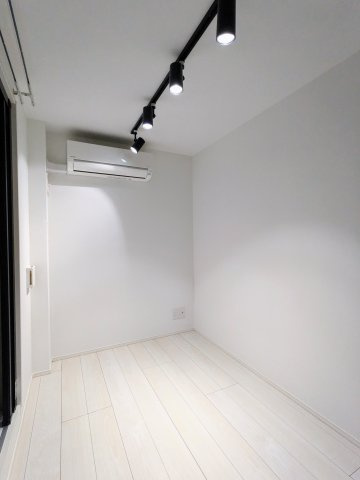 アグレシオ品川大井の洋室