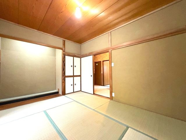河内長野市南青葉台の一戸建ての寝室