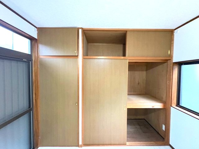 河内長野市南青葉台の一戸建ての収納