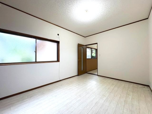 河内長野市南青葉台の一戸建ての洋室