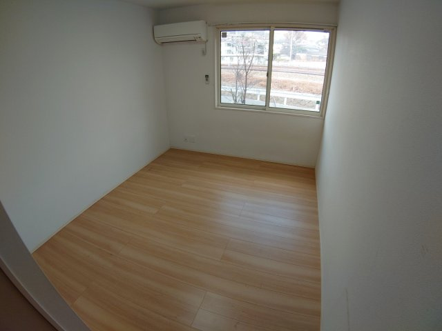 【寝室】 | アイエヌ南花屋敷