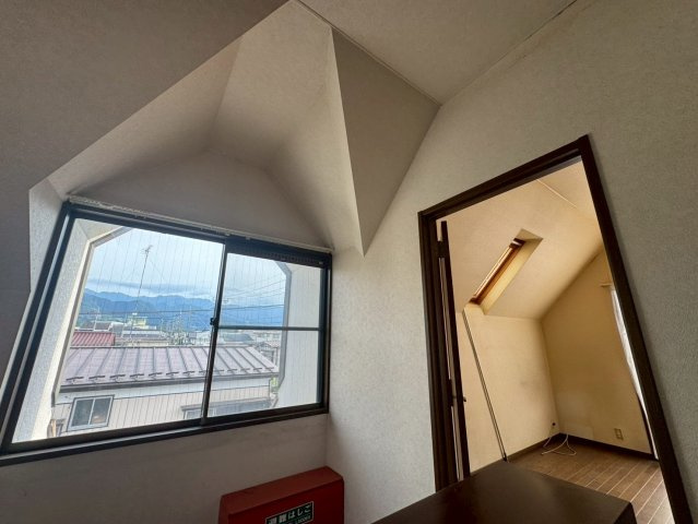 -三丁目不動産-　秩父市上町2丁目　平成7年築の内装|3F