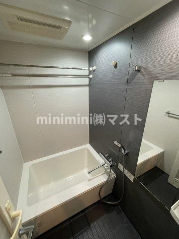 レジュールアッシュ難波ＬＵＸＥの浴室|別部屋参考写真
