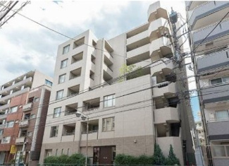 【外観】 | 鉄筋コンクリート造のがっちりとした建物。