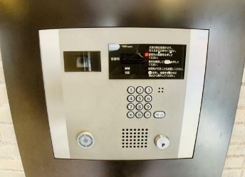 【セキュリティ】 | Brillia中野 | モニター付きインターホンで防犯面も安心です！