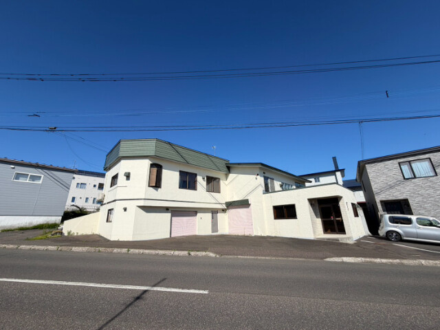 青葉町貸家（２番２８号）